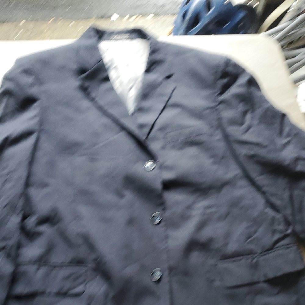Classic Black Blazer with Structured Fit